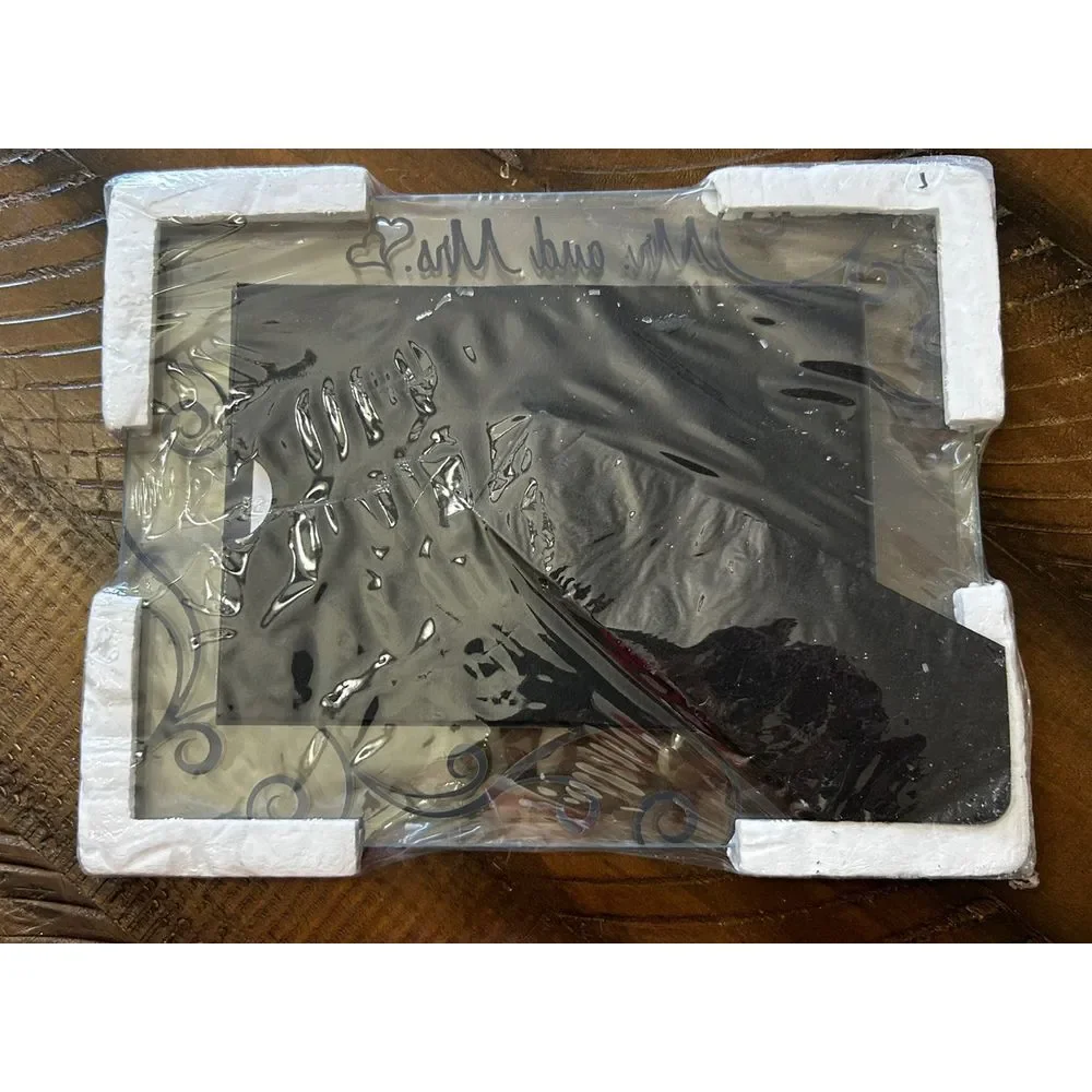 Trueliving 4x6 Mr & Mrs‎ Standing Or Hanging Picture Photo Frame/Brand New